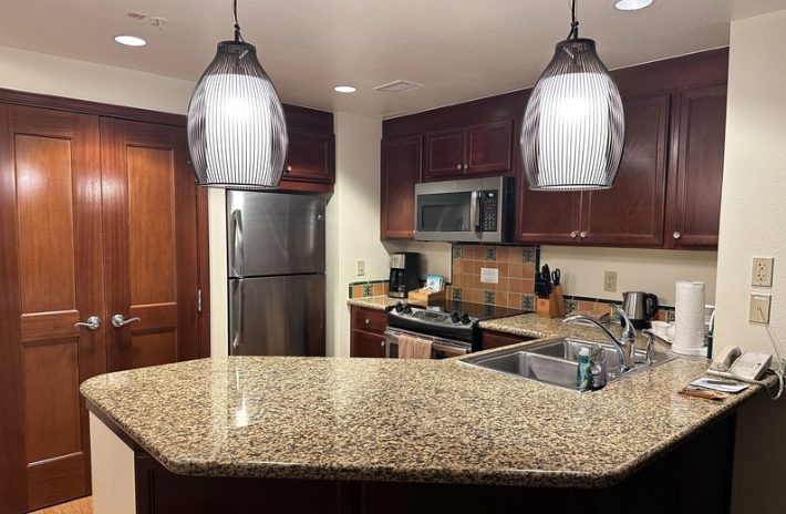 Ko Olina Beach Club Full Kitchen