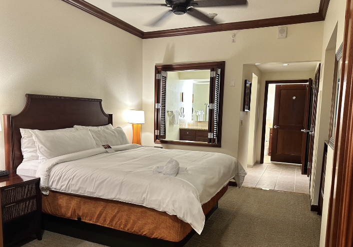 Ko Olina Beach Club Master Bedroom